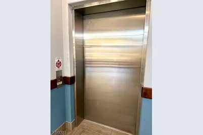 130 South St Apt #2D, Newark, NJ 07114 - Photo 31