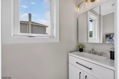 163 Kipp Ave #A, Elmwood Park, NJ 07407 - Photo 15