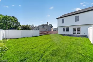 163 Kipp Ave, Elmwood Park, NJ 07407 - Photo 37