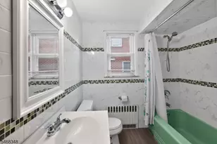 17 Kossuth St, Wallington, NJ 07057 - Photo 15