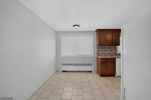 17 Kossuth St, Wallington, NJ 07057 - Photo 7