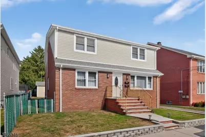 17 Kossuth St, Wallington, NJ 07057 - Photo 1