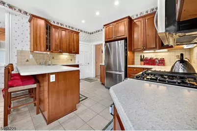 835 Osborne Ave, Plainfield, NJ 07062 - Photo 7