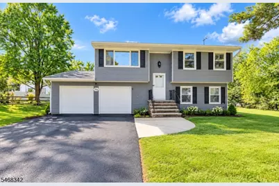 160 Stratton St, Piscataway Township, NJ 08854 - Photo 1