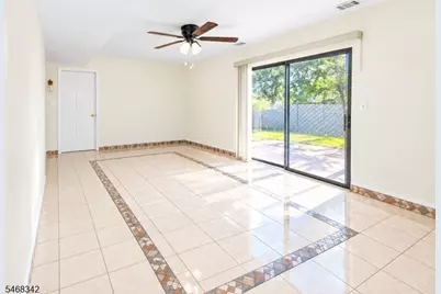 160 Stratton St, Piscataway Township, NJ 08854 - Photo 11