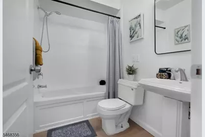 16 E Kinney St, Newark, NJ 07102 - Photo 19