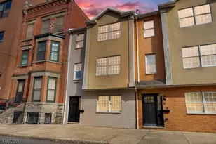 16 E Kinney St, Newark, NJ 07102 - Photo 3