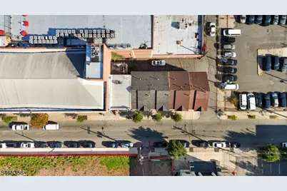 16 E Kinney St, Newark, NJ 07102 - Photo 29