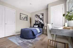 16 E Kinney St, Newark, NJ 07102 - Photo 17