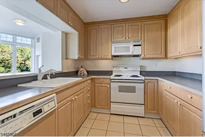 616 S Orange Ave #7H, Maplewood, NJ 07040 - Photo 7