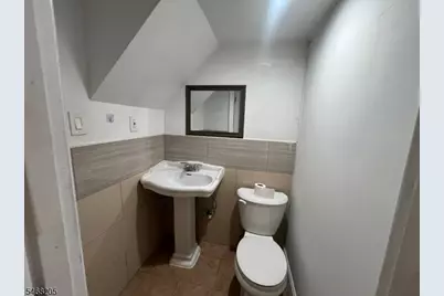 619A Arnett St, Elizabeth, NJ 07202 - Photo 15