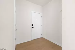 644 Lorhan Dr, Piscataway Township, NJ 08854 - Photo 27