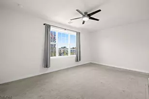 644 Lorhan Dr, Piscataway Township, NJ 08854 - Photo 13