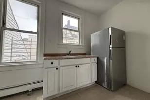 60 4th St, Elizabeth, NJ 07206 - Photo 3