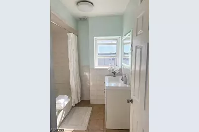210 N 6th St, Prospect Park, NJ 07508 - Photo 5
