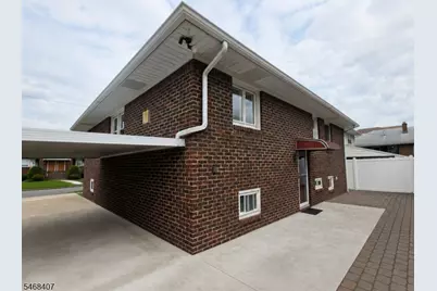 16 Jackson Ave, South Hackensack Township, NJ 07606 - Photo 3