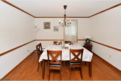 63 Frederick Ave, Hawthorne, NJ 07506 - Photo 5
