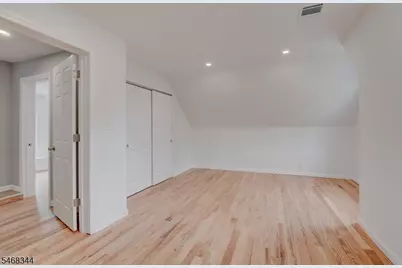 111 N Fullerton Avenue #2, Montclair, NJ 07042 - Photo 15