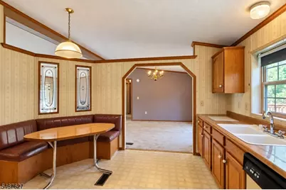 93 Mount Pleasant Ave. #E11, Rockaway Township, NJ 07801 - Photo 13