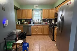 243 N 19th St, East Orange, NJ 07017 - Photo 5
