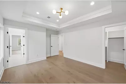 50 W Hobart Gap Rd, Livingston, NJ 07039 - Photo 21