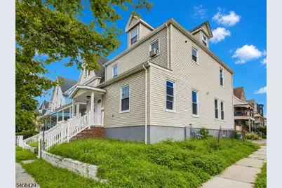 37 William St #1, East Orange, NJ 07017 - Photo 3