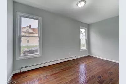 37 William St #1, East Orange, NJ 07017 - Photo 13