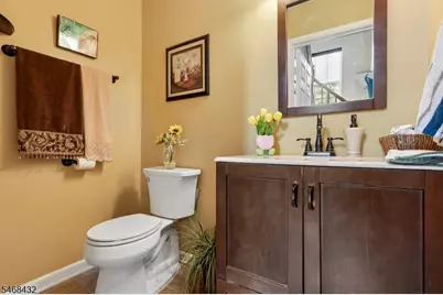 3 Letts Ct, Sayreville Boro, NJ 08872 - Photo 3