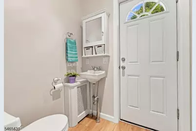 31 Stockton St, Bloomfield Twp., NJ 07003 - Photo 13