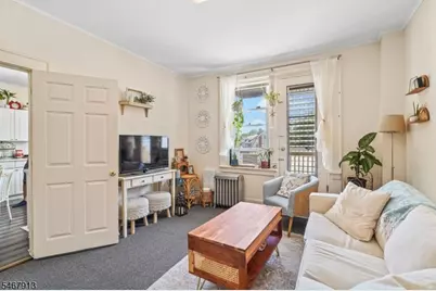 460 Bloomfield Ave #3, Verona, NJ 07044 - Photo 5