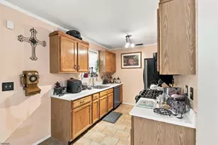 487 S 13th St, Newark, NJ 07103 - Photo 15