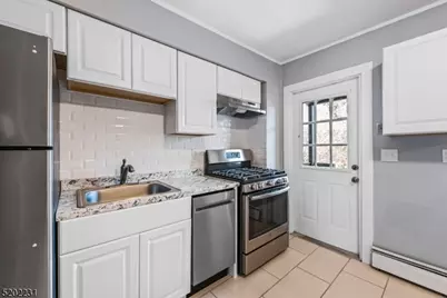 44 Madison St, Morristown, NJ 07960 - Photo 11