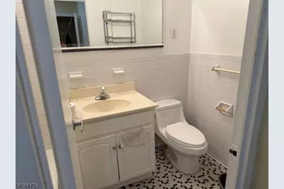 39 E 39th St #G, Paterson, NJ 07514 - Photo 7