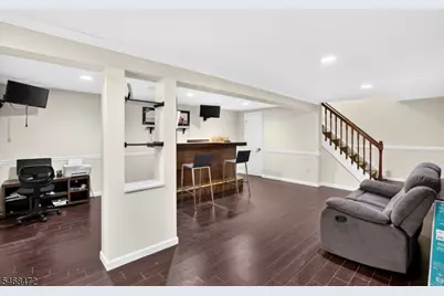 813 Victoria Ct #813, Hillsborough Township, NJ 08844 - Photo 17