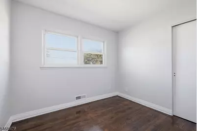 7 Winthrop Rd, Franklin Township, NJ 08873 - Photo 29
