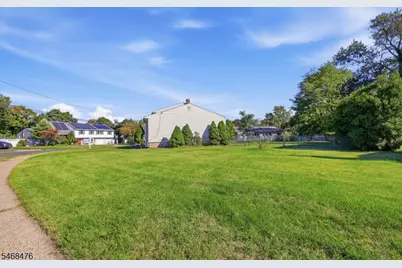 7 Winthrop Rd, Franklin Township, NJ 08873 - Photo 33