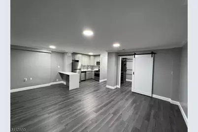 285 Aycrigg Ave #6F, Passaic, NJ 07055 - Photo 5