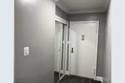285 Aycrigg Ave #6F, Passaic, NJ 07055 - Photo 3