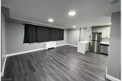 285 Aycrigg Ave #6F, Passaic, NJ 07055 - Photo 7