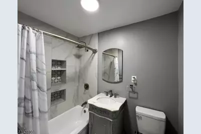 285 Aycrigg Ave #6F, Passaic, NJ 07055 - Photo 11