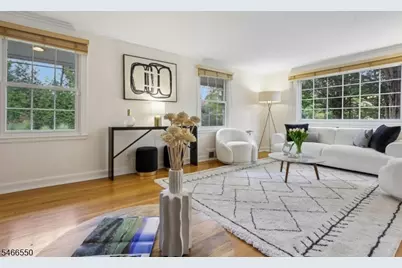 68 Crescent Pl, Millburn, NJ 07078 - Photo 9