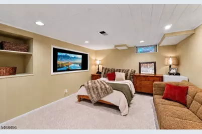 68 E Lake Rd, Kinnelon, NJ 07405 - Photo 31