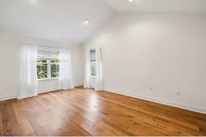61 Dorchester Dr, Bernards Township, NJ 07920 - Photo 13