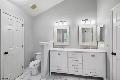 61 Dorchester Dr, Bernards Township, NJ 07920 - Photo 25