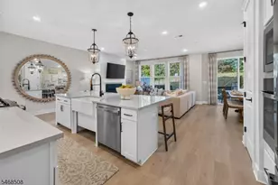12 Court Ln, Wayne Twp., NJ 07470 - Photo 9