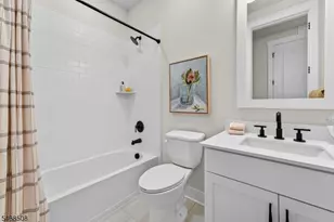 12 Court Ln, Wayne Twp., NJ 07470 - Photo 13