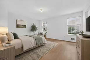 268 Edgeware Ct, Franklin Township, NJ 08873 - Photo 19