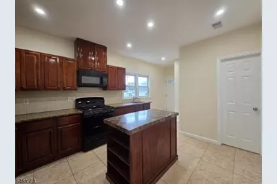 89 Watsessing Ave #1, Bloomfield, NJ 07003 - Photo 11