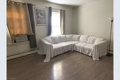 37 Lincoln Pl, Clifton, NJ 07011 - Photo 11