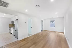 17 Minns Ave, Wayne, NJ 07470 - Photo 5